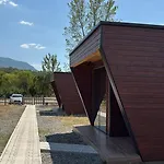 Shtegu I Gjelber- Wood 5*