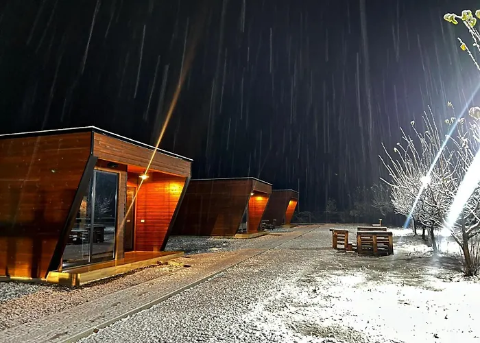Shtegu I Gjelber- Wood 5*