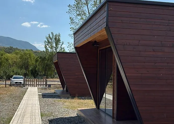 Shtegu I Gjelber- Wood 5*